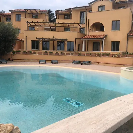 La Pergola Al 15 Apartamento Cavo